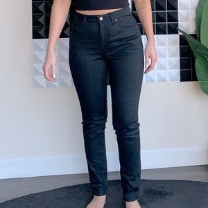 NWOT SAINT LAURENT Black Jeans D05 W/SK-MW